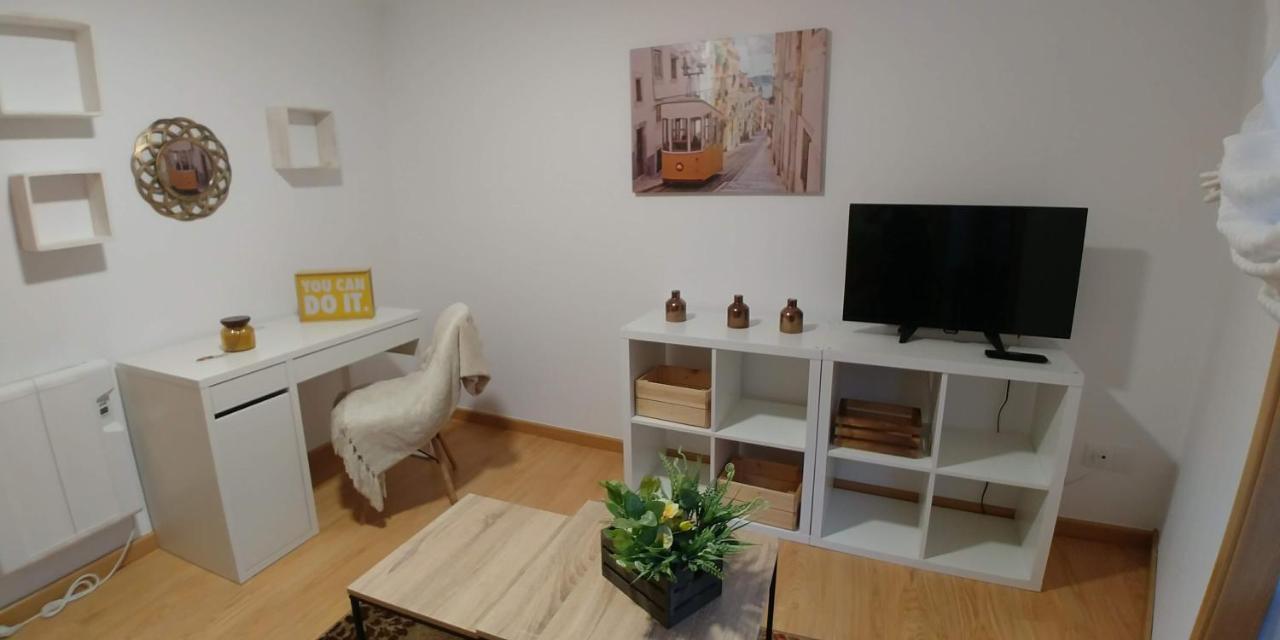 Piso Muy Luminoso En Zona Vieja Apartamento Pontevedra Exterior foto